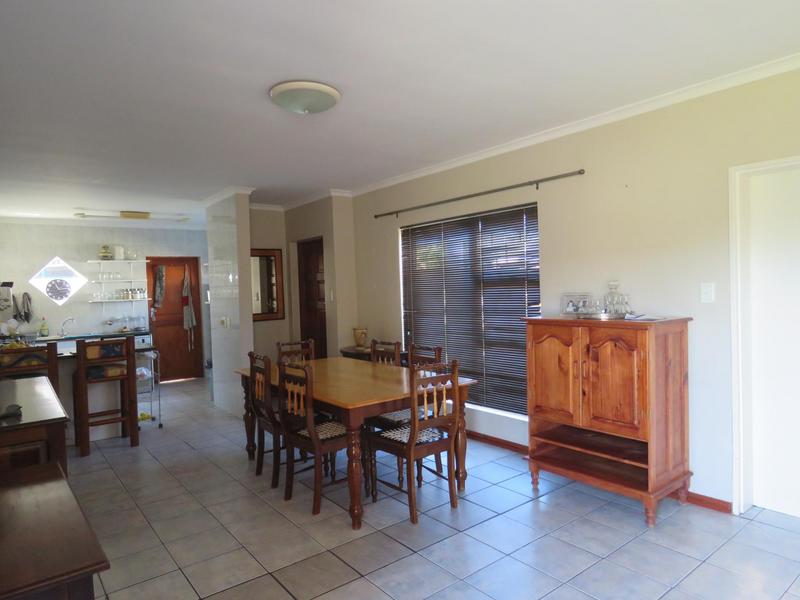 To Let 3 Bedroom Property for Rent in Protea Heights Western Cape